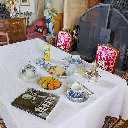 L'evêque En Périgord Château-lʼÉvêque