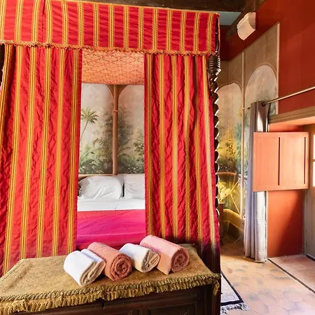 L'eveque En Perigord 3* Château-lʼÉvêque